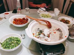 -老傅家湘潭水煮活鱼店(众一国际店)