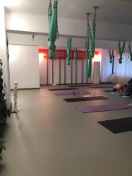 -馨媛瑜伽普拉提