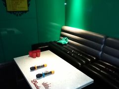 -百威KTV(恒福路店)