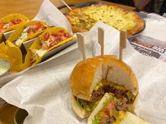 乌玛米双层堡-UMAMI乌玛米披萨·汉堡·清真Halal(红岭北店)