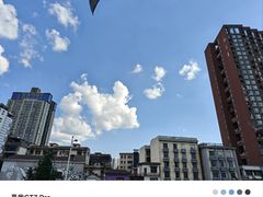 -黄兴南路步行商业街