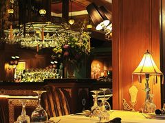 -火车头法国西餐厅