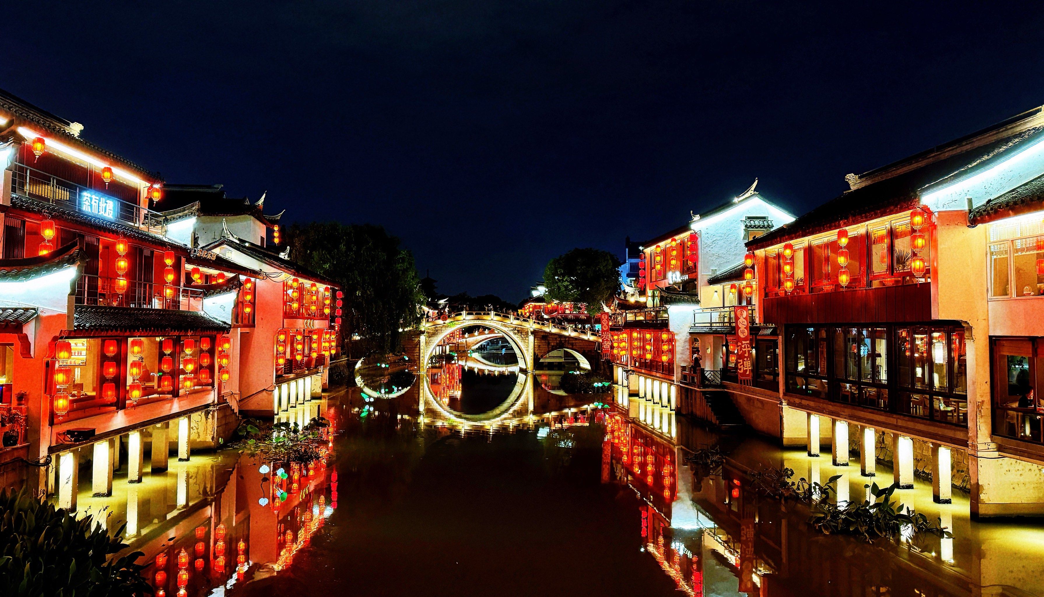 七宝老街夜景没想到也挺漂