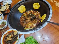 -曹丞相·地锅鸡·地锅鱼(武林店)