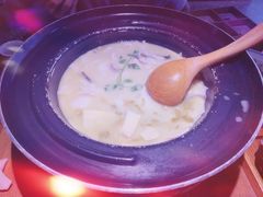 -九锅一堂酸菜鱼(新南凯德直营店)