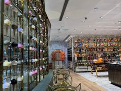 -VENCHI 闻绮(北京国贸商城店)