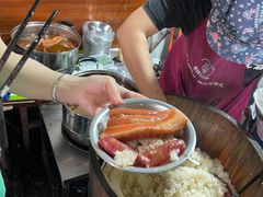 -梁阿婆廿年老牌扣肉糯米饭