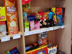 零售区-来伊份(泰冯路店)