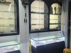 -苗妙钟表眼镜店(徽宁路店)