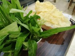 通菜-粤潮牛肉火锅店(江南大道店)