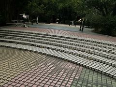 -滴水岩森林公园