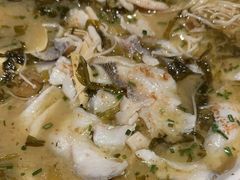 -渔语鱼酸菜鱼新川菜(来福士店)