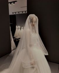 -Vera Wang婚纱礼服旗舰店