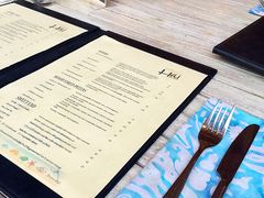 -Hai Bar And Grill