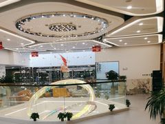 -英派斯健身旗舰店(海信国际中心馆)