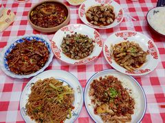 -饶品富牛魔王辣味烧菜馆(船山路总店)