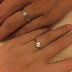 -威德钻石-克拉钻大本营(南京东路店)