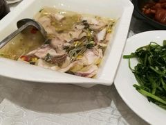 -亢龙太子酒轩(东湖店)