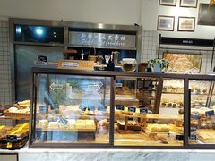 面包甜点陈列柜-桂美轩传承店(护国路店)