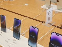 -Apple零售店(玄武湖店)