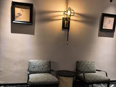 -万泊酒店(长沙五一广场国金中心店)