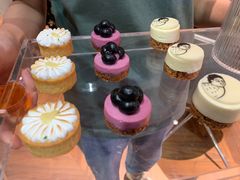 -潮一不贰·法式甜品·生日蛋糕·西式简餐(外滩店)