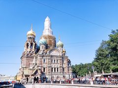 -滴血救世主教堂