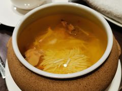 松茸菊花豆腐汤-西安高新洲际酒店•彩丰楼中餐厅