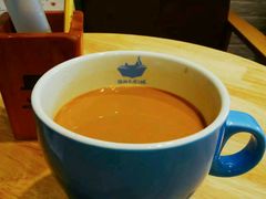 丝袜奶茶-猫的天空之城概念书店(景德镇陶溪川店)