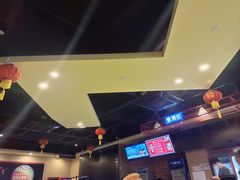 -中影荟星激光影城(西丽店)