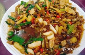Bǔ Cháliáo Stir-fried Chicken