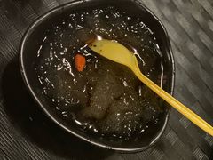 -何师烧烤·香辣蟹·川菜·30年老品牌(太古里旗舰店)