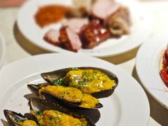 -四海一家自助餐(益田假日广场店)