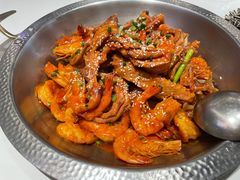 -张大师鸭爪爪特色干锅(南湖店)