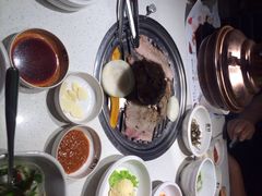 本家(万象城店)-本家韩国烤肉(青岛万象城店)