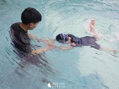 -卜鲁卜鲁亲子游泳中心(凤天中心店)