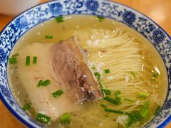 枫镇肉面-裕兴记·三虾面(西北街总店)