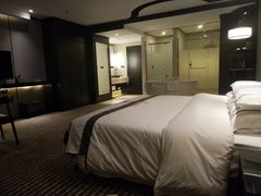 -乌鲁木齐百世昌龙泉酒店(大巴扎店)