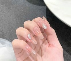 -IDO美甲美睫