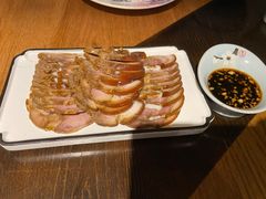 三少酱肘子-娄三少春饼·烤鸭(合生汇购物中心店)
