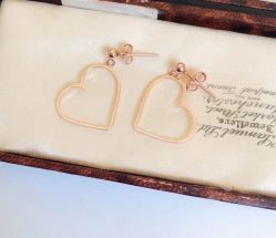 -夸克珠宝设计工作室