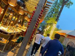 -二荆条·蜀鲜汇城市森林火锅