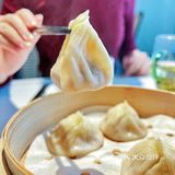 一口气吃了仨大家记得先吸汁再吃包哦