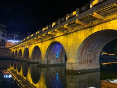 -古城苗家土菜馆(河景餐厅店)