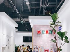 -天真蓝照相馆(杭州滨江宝龙店)
