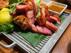 -老滇山寨•云南特色菜•地方菜•民族风情歌舞表演(金碧店)