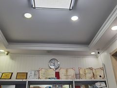 -朋朋修脚(友好广场店)