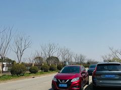 -上海四季花港-停车场