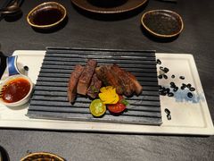 -蟹犇前•帝王蟹雪蟹(陆家嘴店)