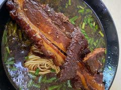 -小龙大肉面馆